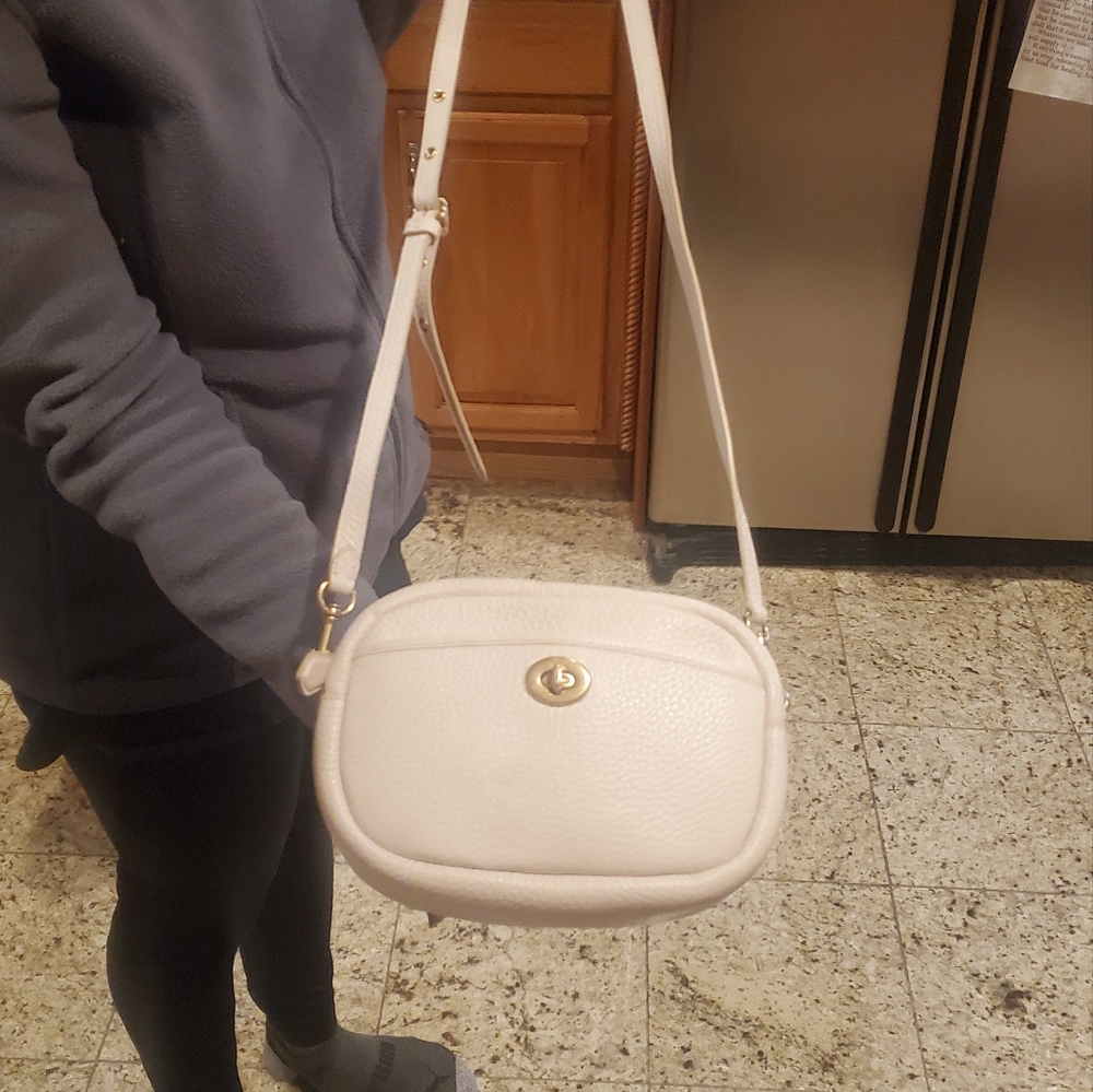 Coach Camera Bag - Picture 2 of 4